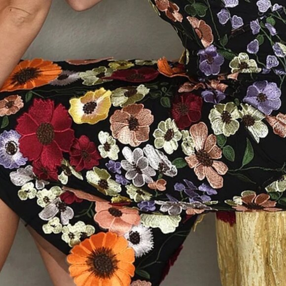 Adelyn Rae 3D Floral Mesh Strapless Neck Sleeveless Dress, NWT - Picture 4 of 4